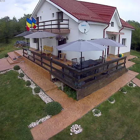 Pensiunea Casa Runcu Buzau Guest house 3*